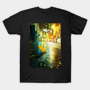 Autumn rain on West Bow T-Shirt